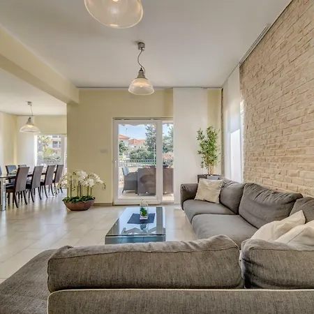 Villa Tipa 2 Podglavica